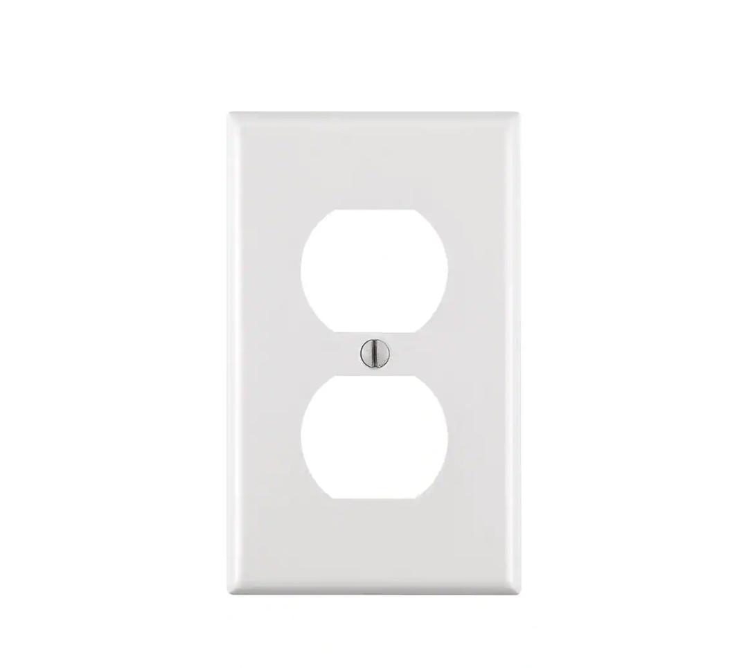 1-Gang Duplex Outlet Wall Plate White