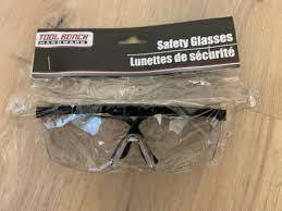 Tool Bench Hard Safety Glasses